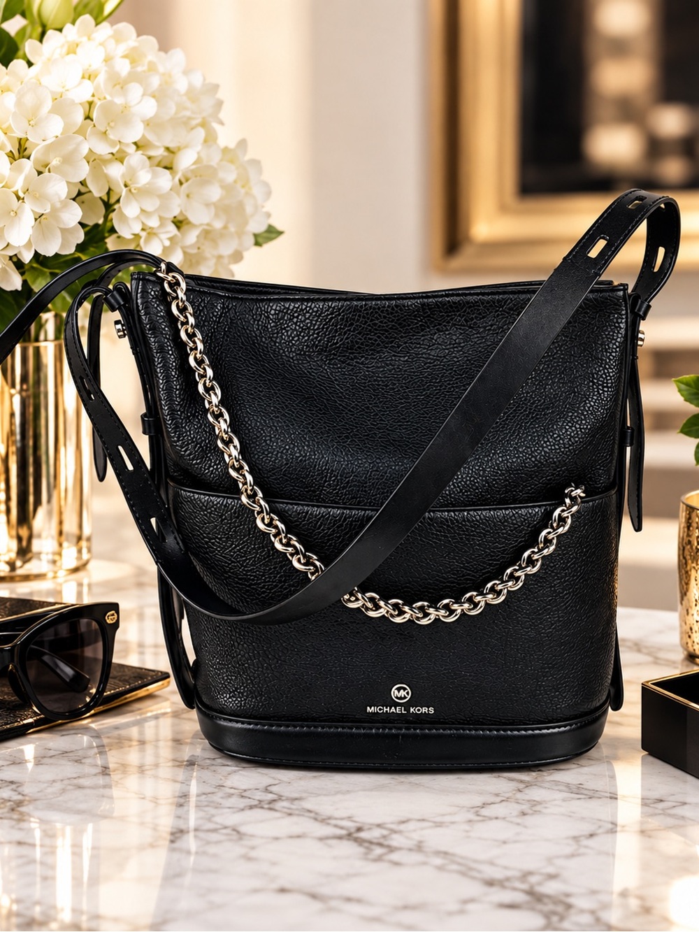 Michael Kors Reese Large Leather Shoulder Bag black and gold